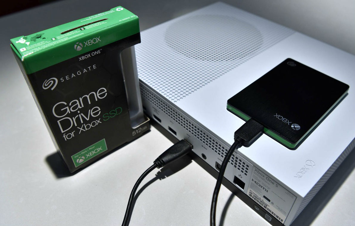 Xbox: ¿Cómo aumentar el espacio almacenamiento de tu consola?